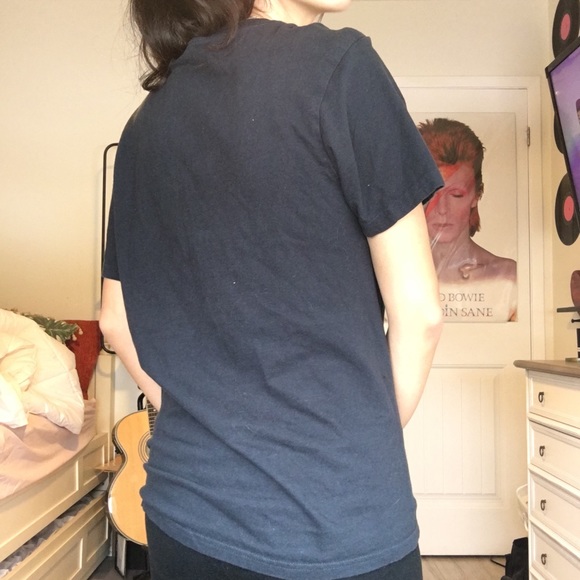 COPY - official Queen merch tee 💙 - Picture 2 of 3